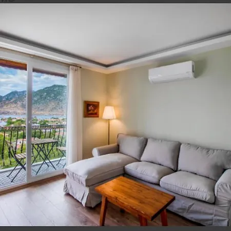 Apartment Defne Selimiye