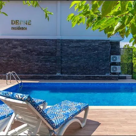 Defne Selimiye *