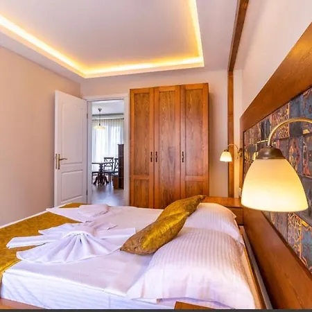 Defne Selimiye Apartment Marmaris